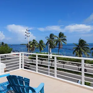  Pensión Bahia Colombia