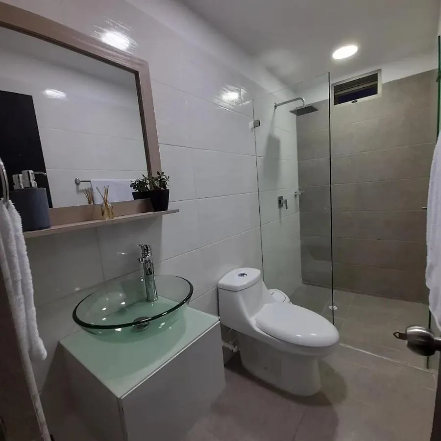 מלון מדיין Habitacion 302 Con Bano Privado Cerca A Laureles קולומביה