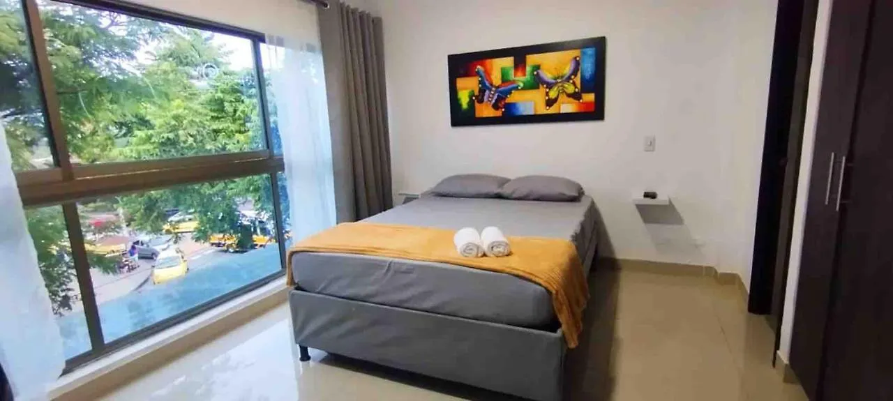 בית הארחה מלון מדיין Habitacion 302 Con Bano Privado Cerca A Laureles